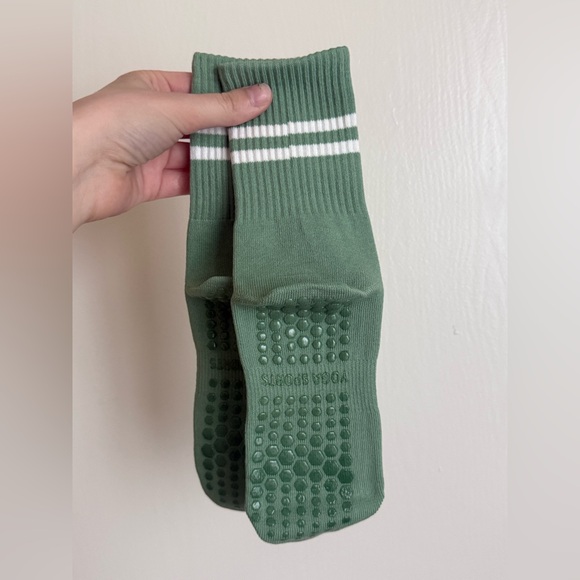 Accessories - Sage Green Pilates / Yoga Grip Non-Slip Socks